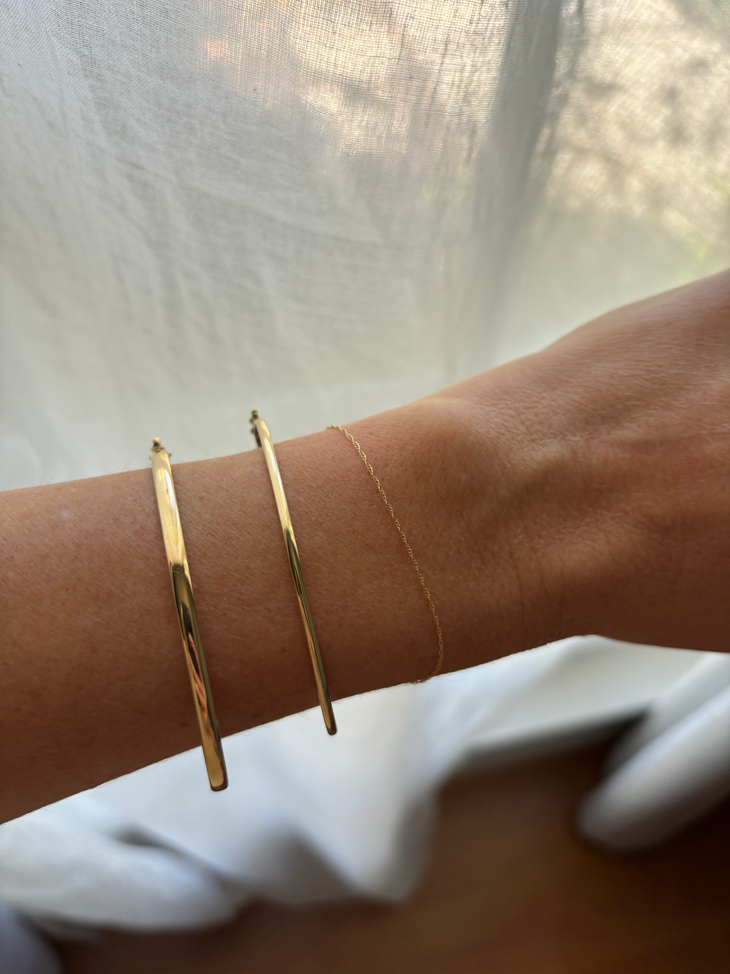 14k Gold Dainty Bangle with Clasp
