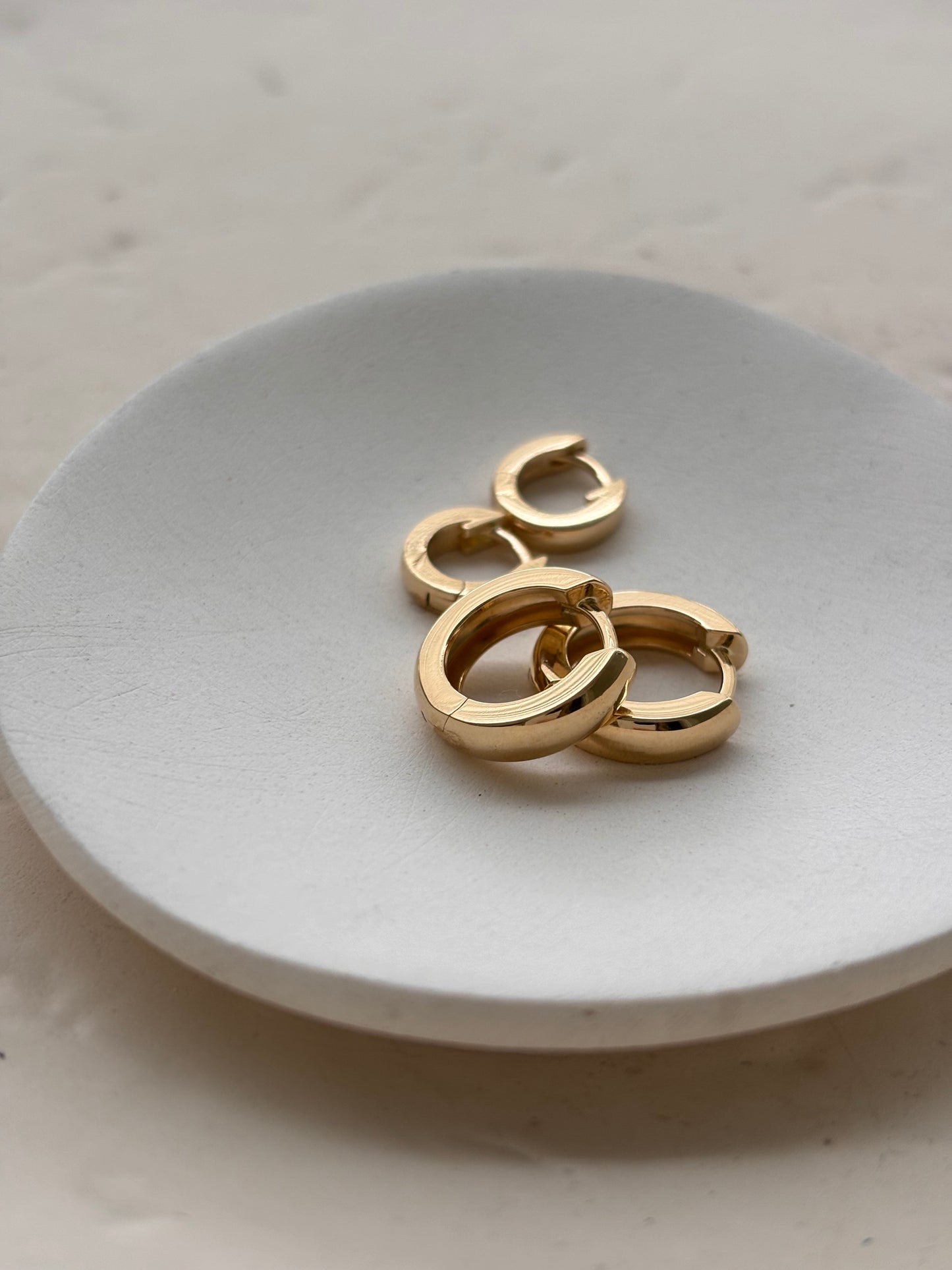 14k Gold Chunky Hoop